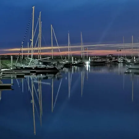 Yacht 'perseus Star' 船上ホテル *