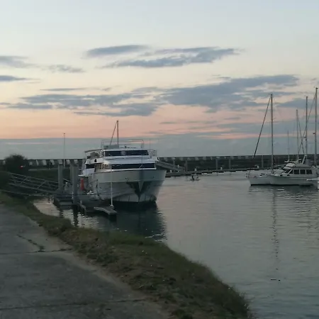 Yacht 'perseus Star' *