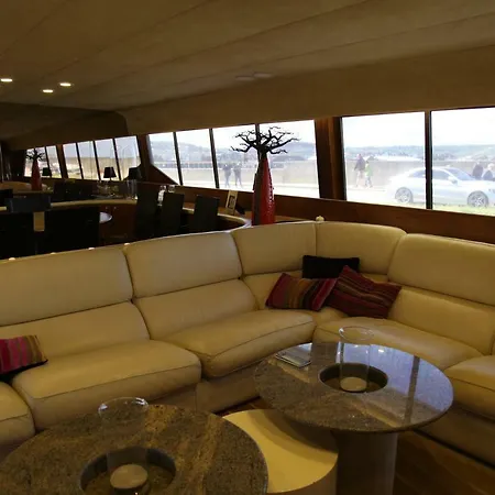 Yacht 'perseus Star' *